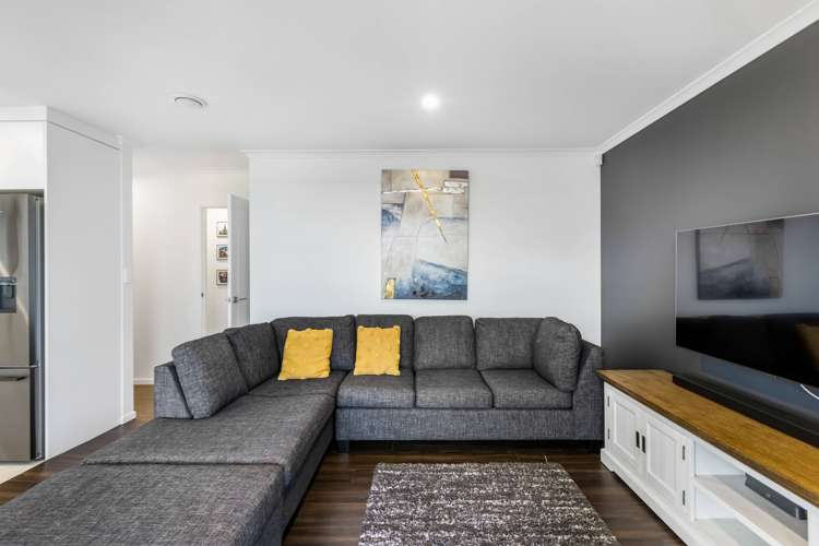 5 Te Aparangi Crescent Papakura_7