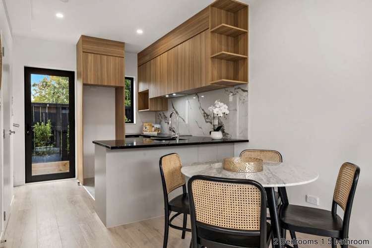 8/39 Brandon Road Glen Eden_2