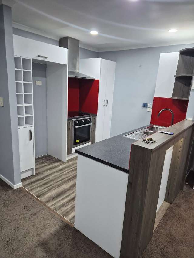 Modern & Low-Maintenance Living – Quiet Cul-de-Sac