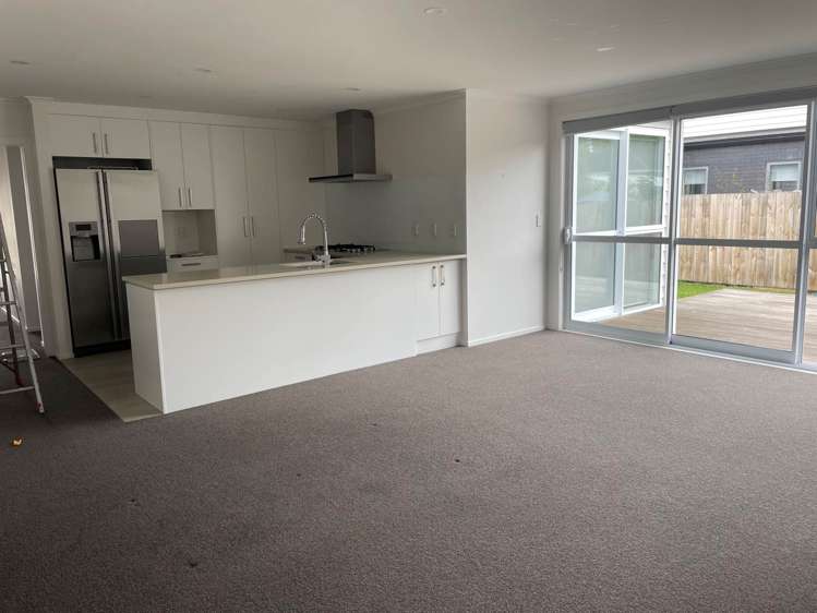 6 Ararata Lane Mangere Bridge_4