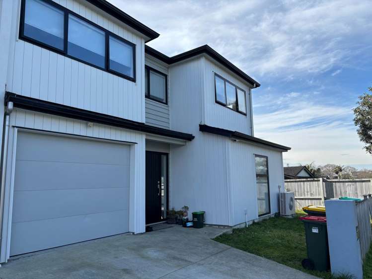 207B Fisher Parade_0
