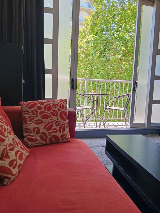 Comfortable furnished CBD