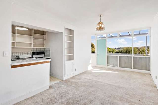 6/8 Harvey Place Saint Heliers_1