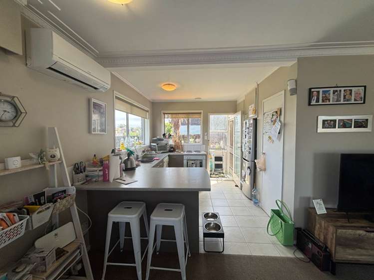 1/111 Florence Avenue Orewa_5