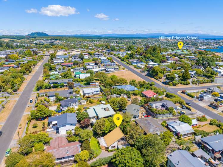 17 Sunset Street Hilltop_27