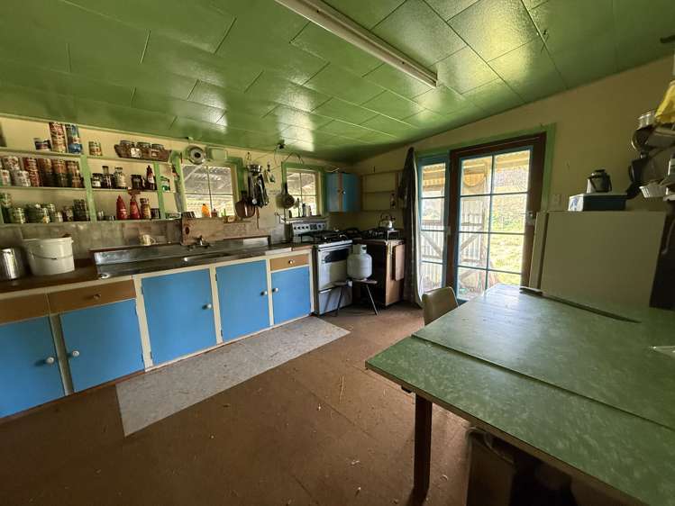 887 Tahakopa Valley Road Tahakopa_1