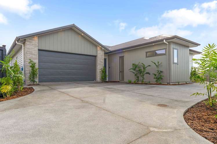 8 Lambert Road_2