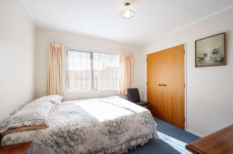 51 Churchill Avenue Richmond_11
