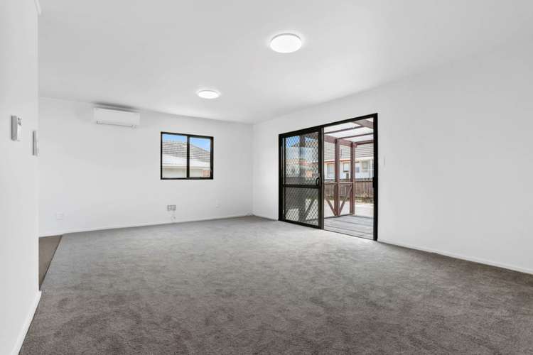 1/181 Edmonton Road Te Atatu South_5