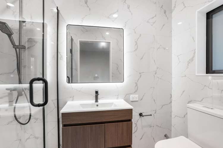 27A Fairmount Road Titirangi_14