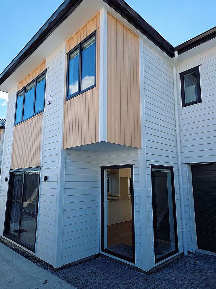 127 Celtic Crescent_0