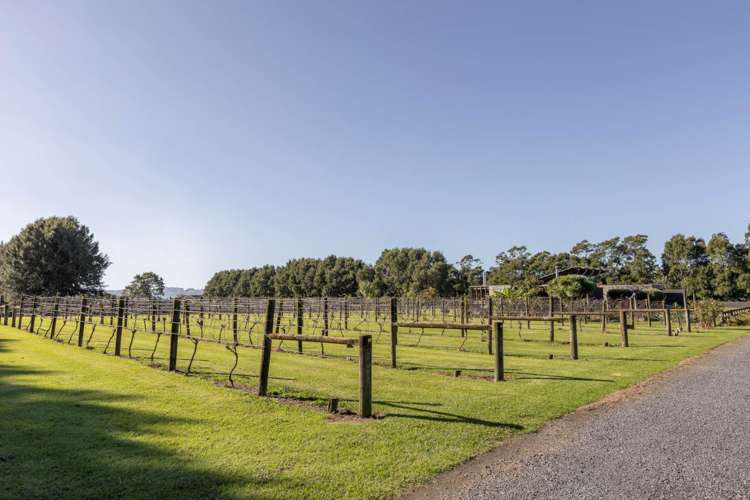 110 Woodhill Park Road Waimauku_36