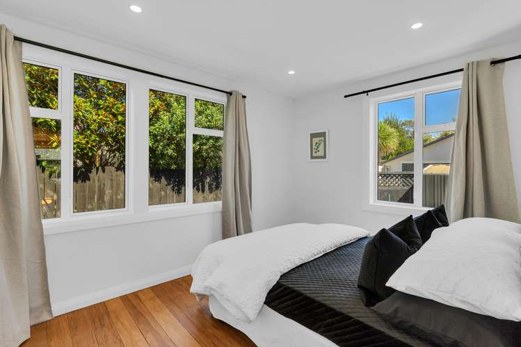 6 Walford Road Point Chevalier_13