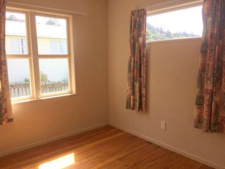 104 Grafton Road Thames_13