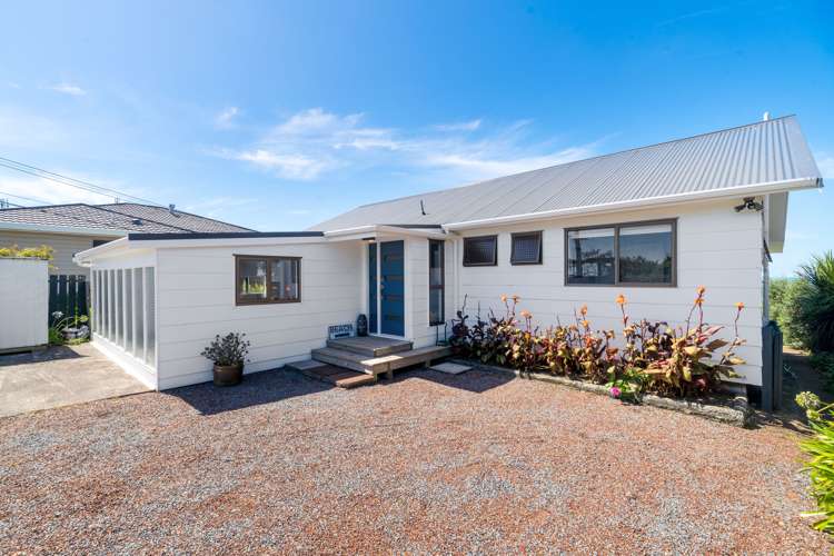 84 Vipond Road Stanmore Bay_28
