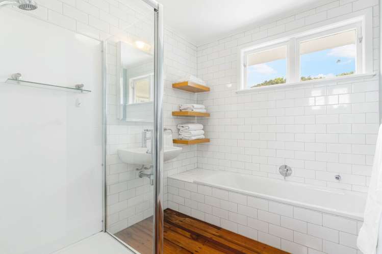 99 Taikata Road Te Atatu Peninsula_8