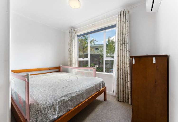 124 Edmonton Road Te Atatu South_10