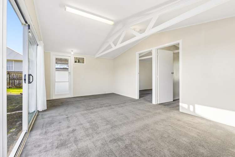 33 Pearl Baker Drive Otara_17