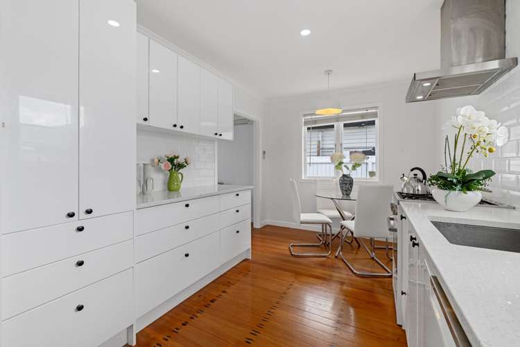 1/11 Henwood Road Mangere East_5