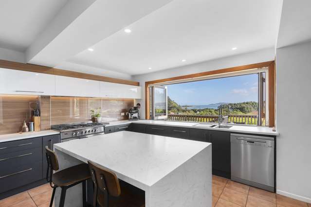 15 Kotari Road, Days Bay Eastbourne_2