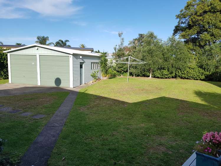 114 Charleston Avenue Whangamata_16