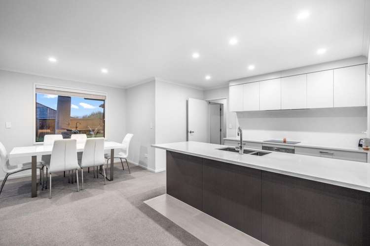 10 Helenvale Crescent_5