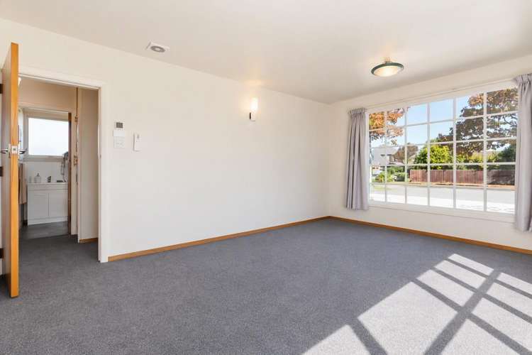 1/400 Memorial Avenue Burnside_1