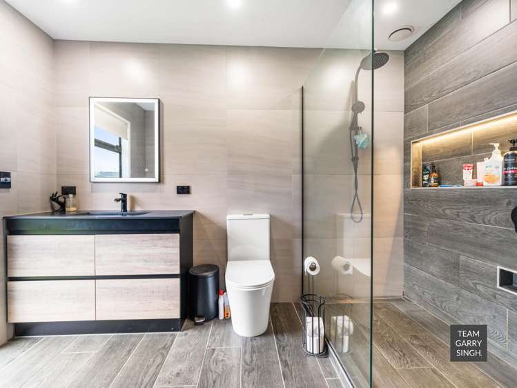 5 Rushgreen Avenue Pahurehure_18