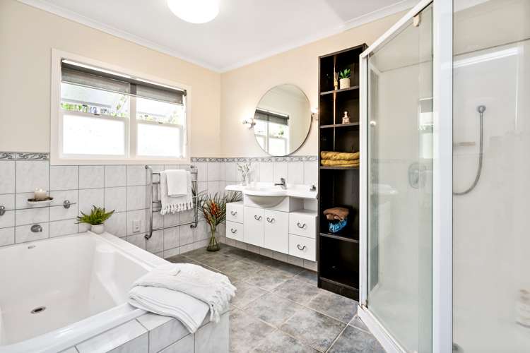 429 State Highway 1 Otaika_19