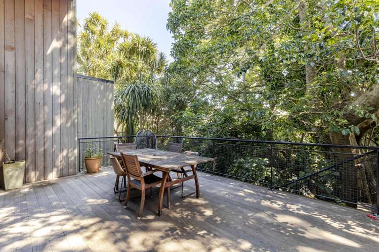 2/66 Powderham Street City Centre_1