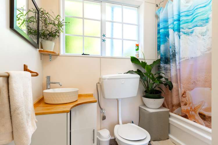 48 Beach Road Waikawa_20