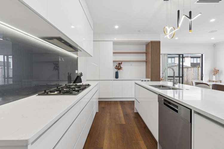 5 Teoteo Place Flat Bush_10