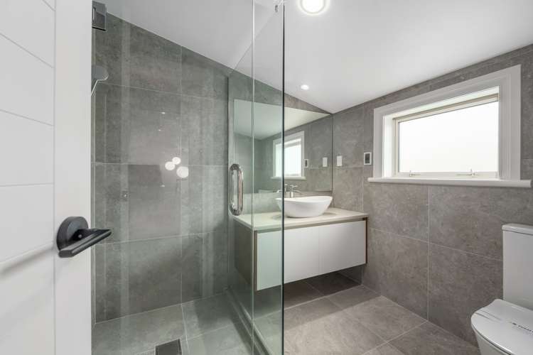 51 Blacks Road Greenhithe_19