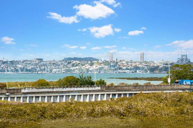 1/47 Bracken Avenue Takapuna_3