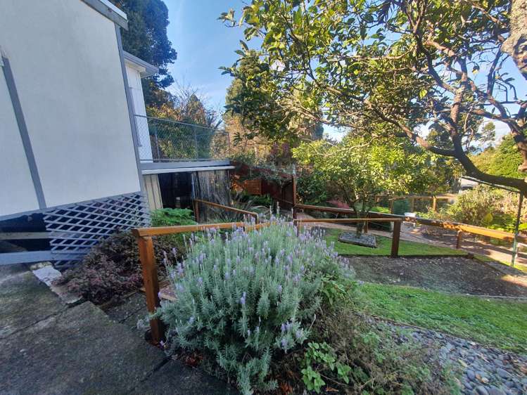 80 Kauri Point Road Laingholm_7