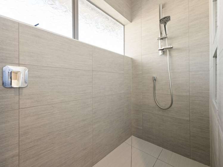 17 Banbury Crescent Fairfield_10