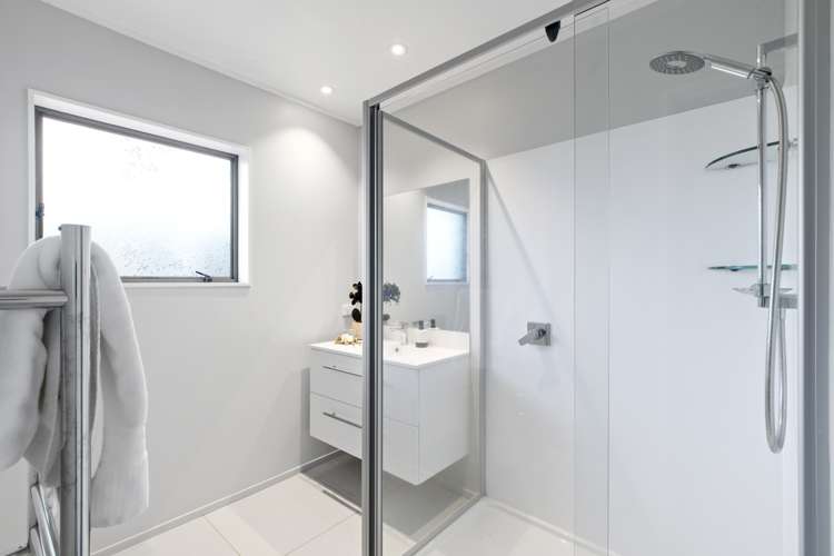 2/40 Gills Avenue Papakura_10