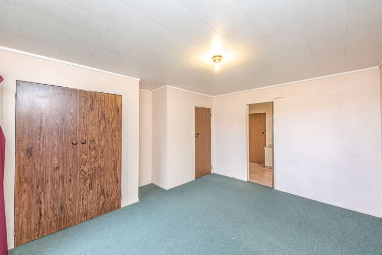 12 D'Arcy Road Bastia Hill_10