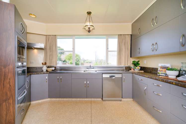 41 Fairview Avenue Feilding_11