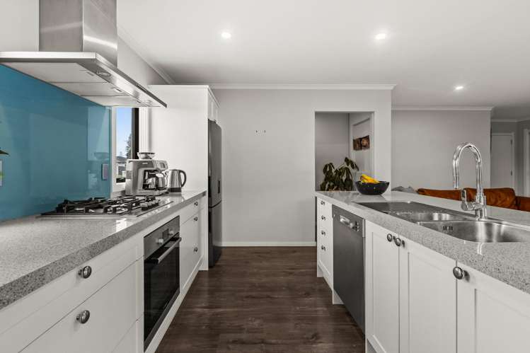 23 Drake Crescent Awatoto_4