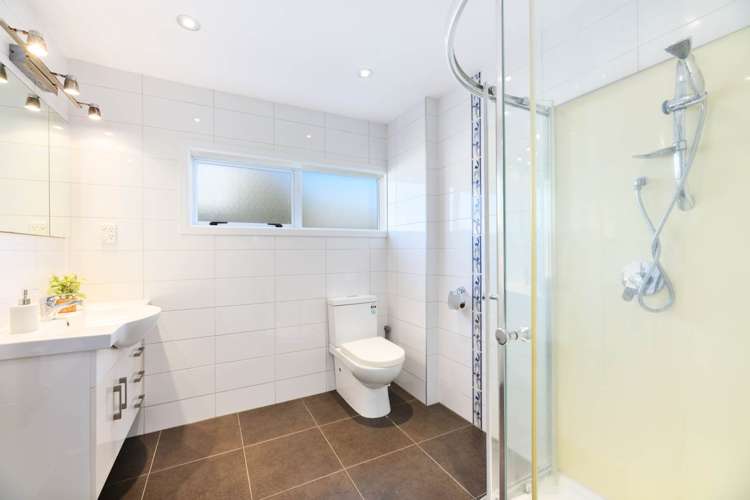 8 Salem Place Torbay_17