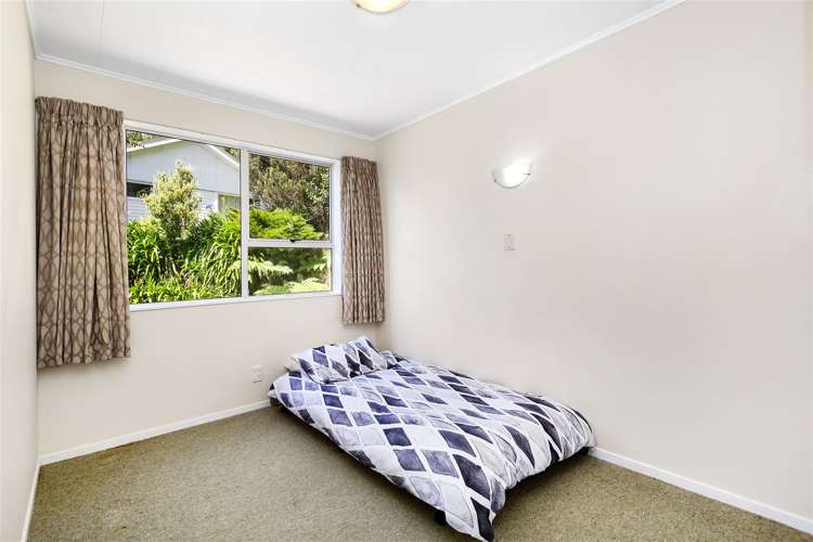 14 Voltaire Street Karori_8