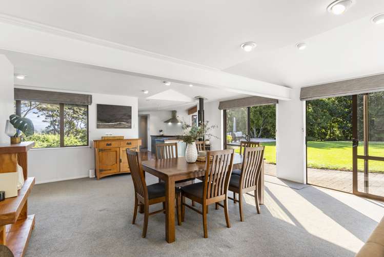 48 Attwood Road Paremoremo_6