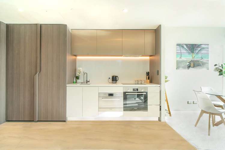 803/10 Commerce Street_4