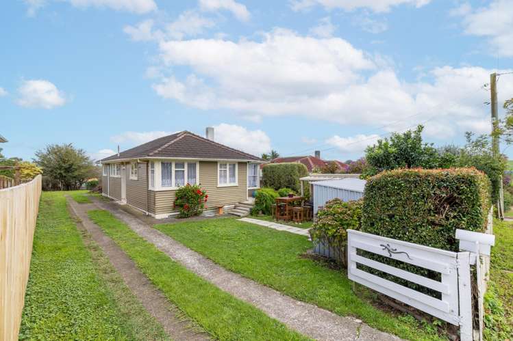 12 Young Street Morrinsville_3