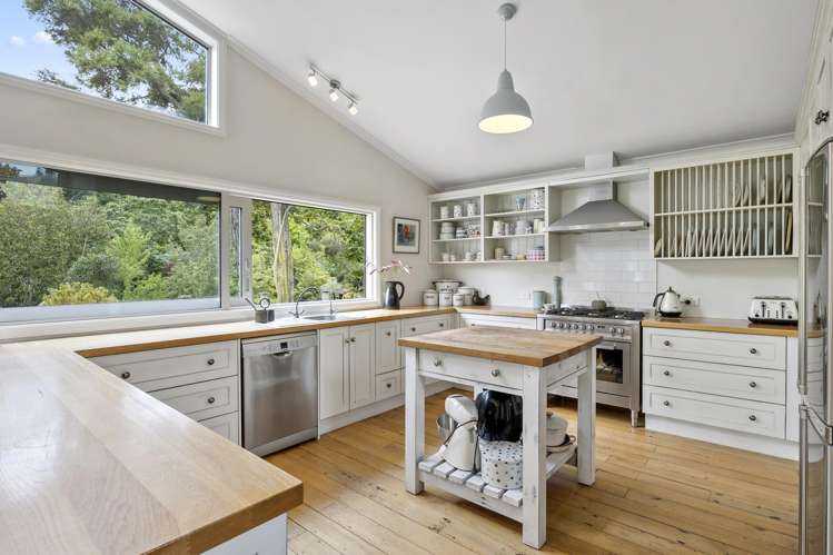 211 Doctors Point Road Waitati_15