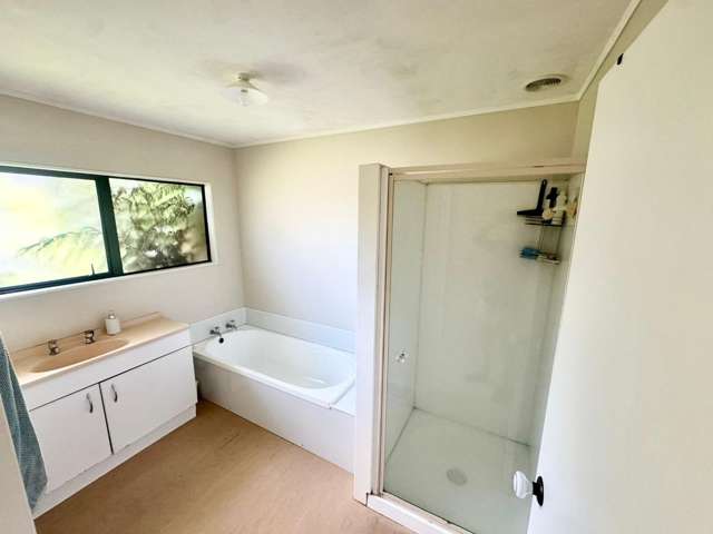 28A Stottholm Road Titirangi_4