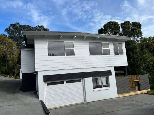 Spacious Home with Seaview