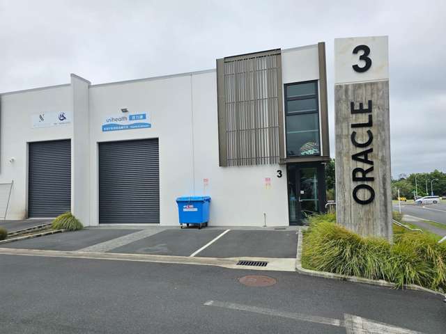 Unit 3/3 Oracle Drive Albany_1