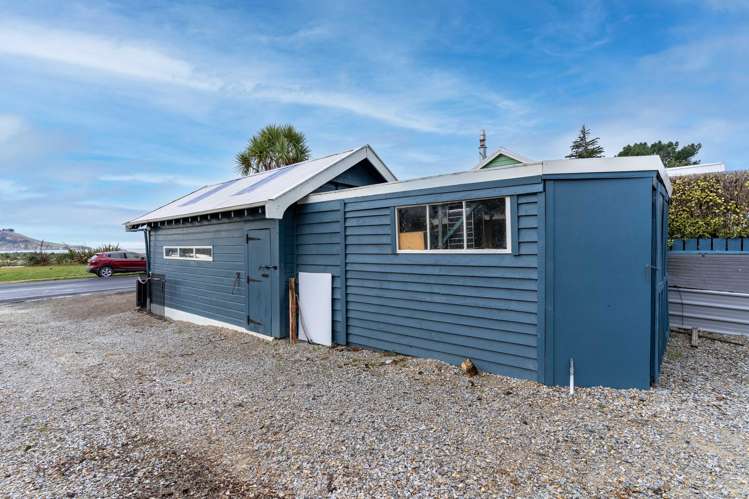 1391 Coast Road Karitane_30